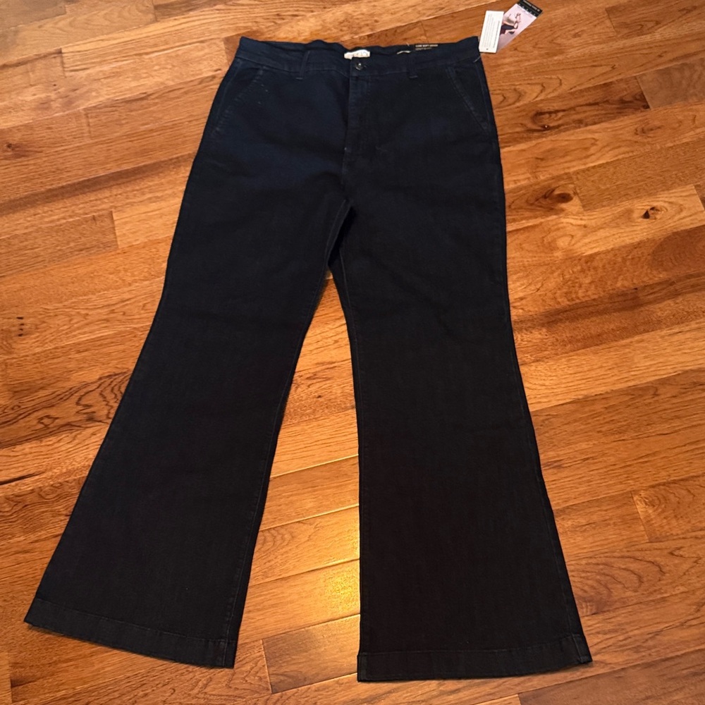 Sofia by Sofia Vergara Luxe Soft Denim Pants